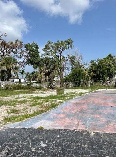 91 Sycamore LN FORT MYERS, FL 33908