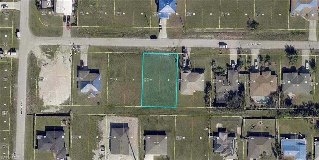 2300 NW 8th TER CAPE CORAL, FL 33993